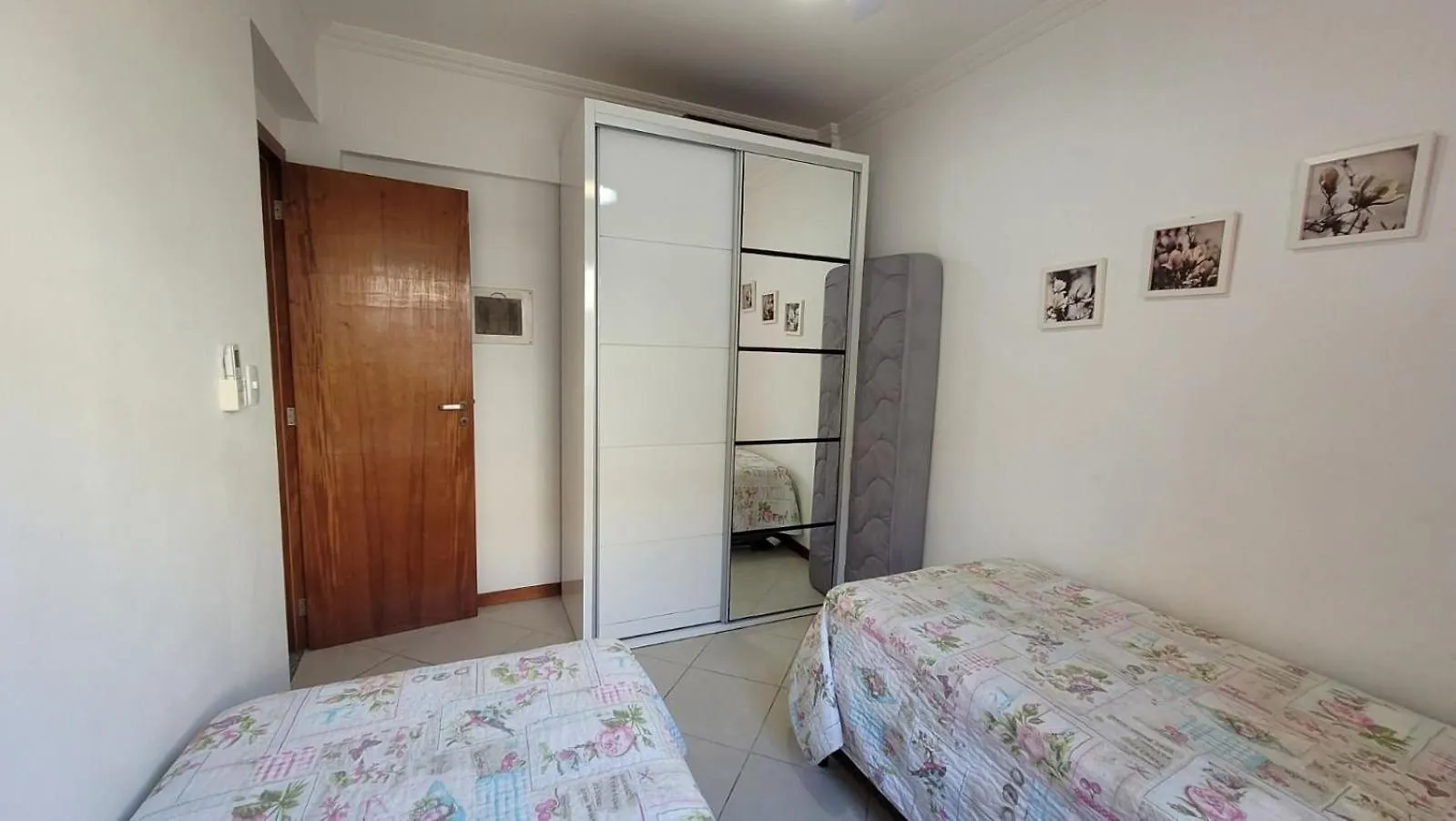 Apartamento B781 - Apto 2 Quartos Para 5 Pessoas Em Bombas -Sc Bombinhas Brasil